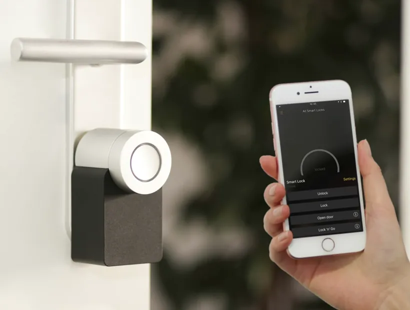 Smart-Home-Steuerung per Wandtaster und App