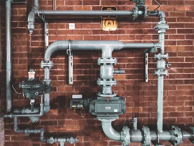 Anschlusstechnik und Zähler für Heizungsanlage